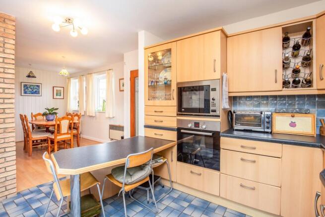 Kitchen/breakfast ro