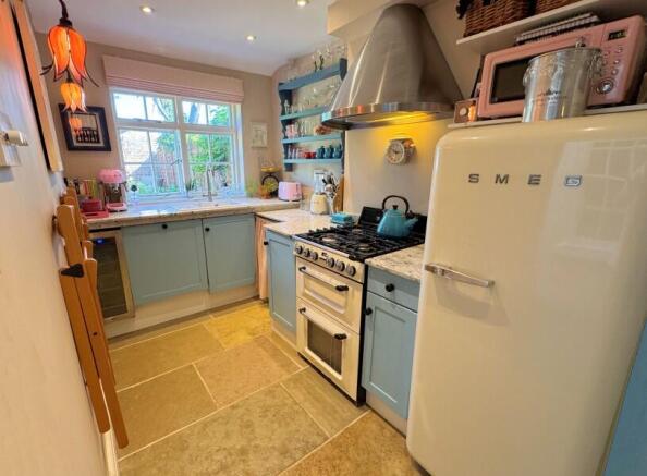 Photo 7
