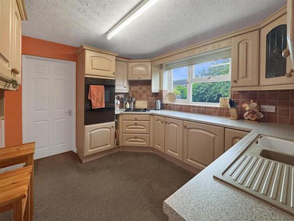 Linnet Close, Narborough. photo 5