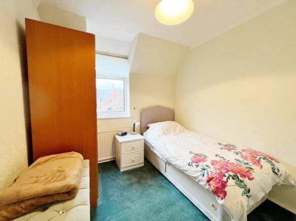 Bedroom 3.jpg