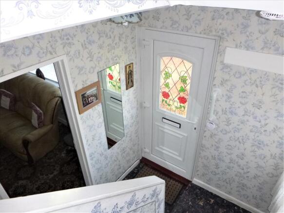 ENTRANCE HALLWAY