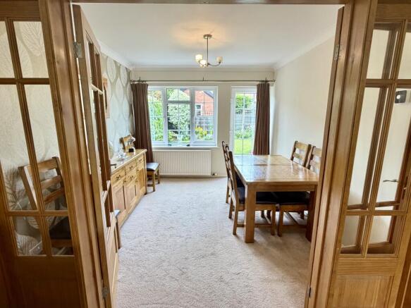 Shepley Close, Hazel Grove photo 4