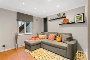Flat B, 106, Clarence Road, Hackney, London E5 8HB