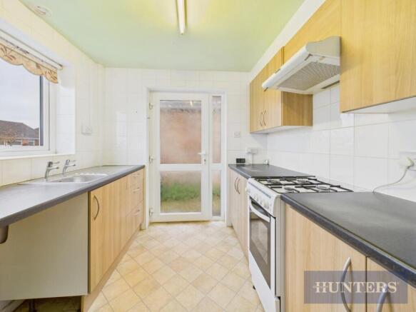 2 bed Detached Bungalow for sale Image 7