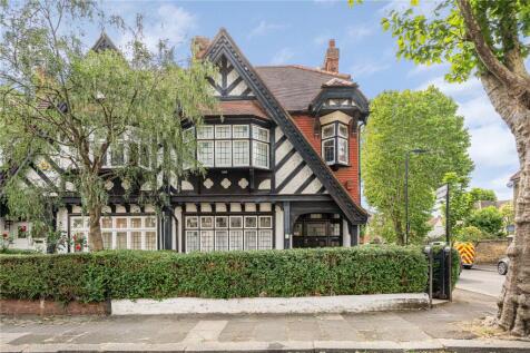 West Lodge Avenue, Ealing Common, London, W3