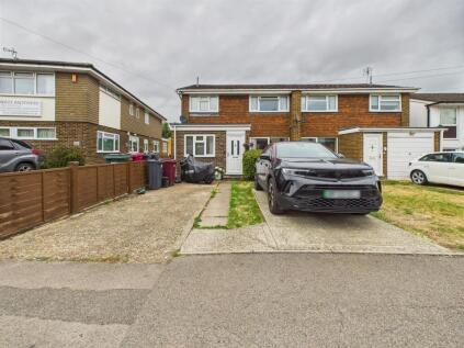 Armour Road, Tilehurst, Reading