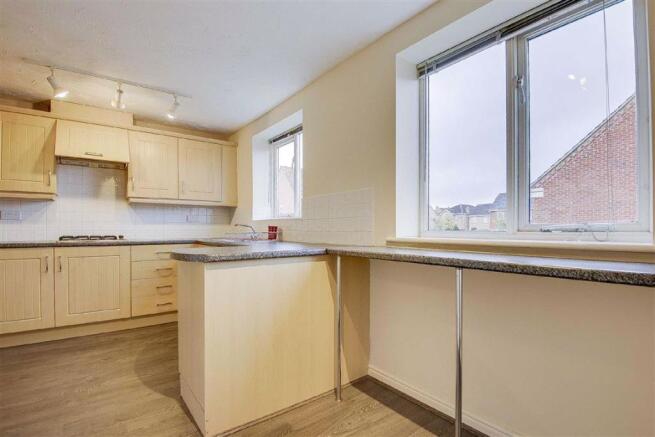 KITCHEN/BREAKFAST ROOM