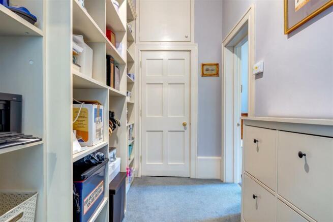 Apartment 19, Bretby Hall