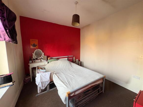 2 bed Terraced for sale Image 4