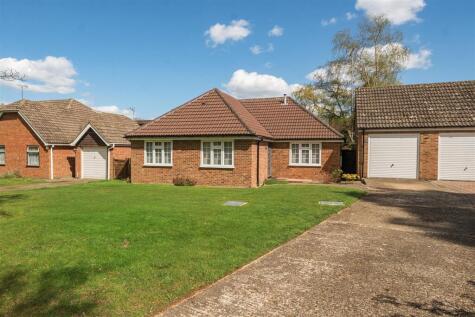 Wiltshire Avenue, Crowthorne, Berkshire, RG45 6NQ