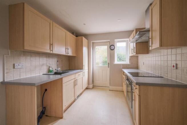 3 bed Town House for sale Image 8