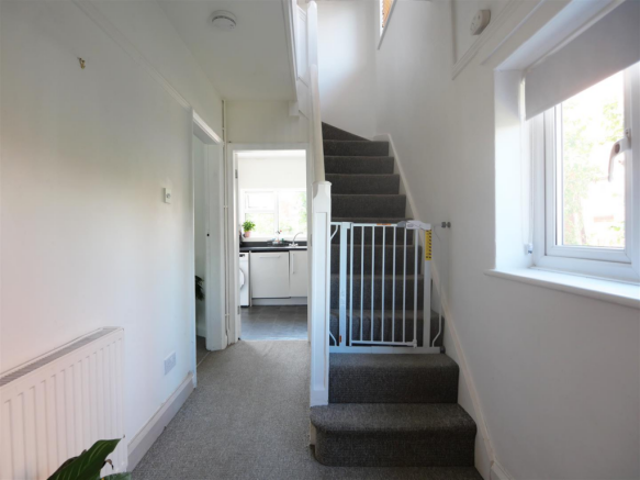 3 bed Semi-Detached for sale Image 8