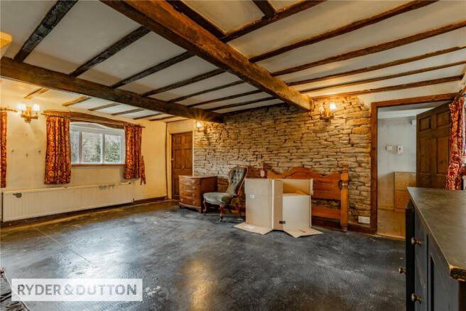 4 bed Detached for sale Image 4