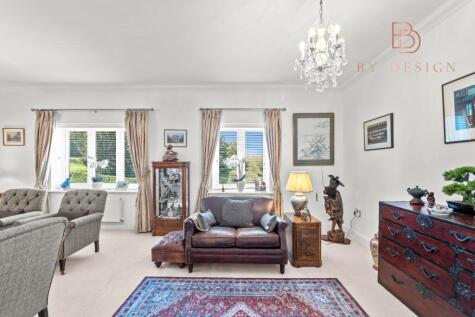 Clifton Village, Nottingham, NG11