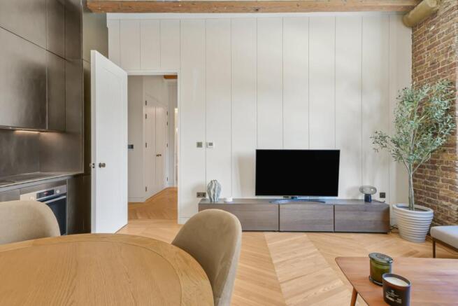 Kitchen/Reception