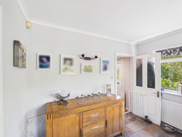 3 bed Semi-Detached for sale Image 12