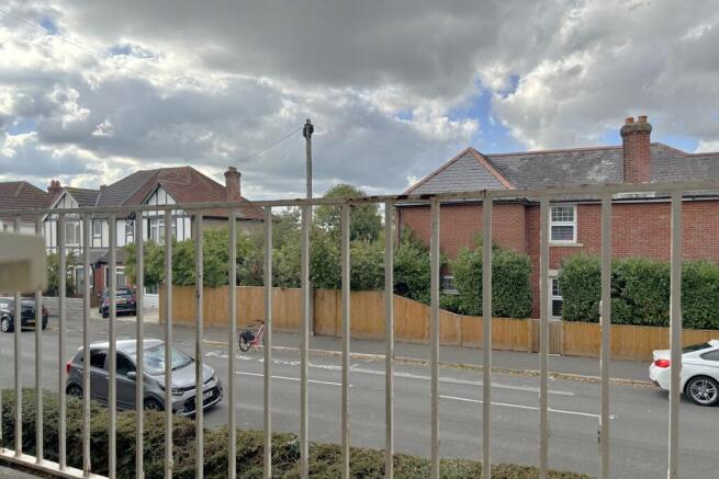 Clifton Road, Shirley, Southampton, SO15 photo 4