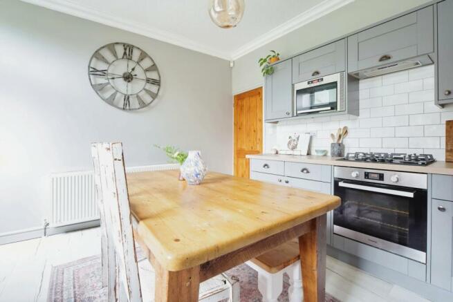 KITCHEN/DINER