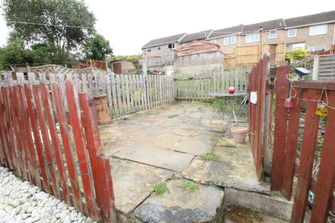 3 bed Terraced for sale Image 10