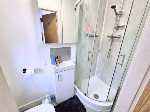 8 bed Terraced for sale Image 6