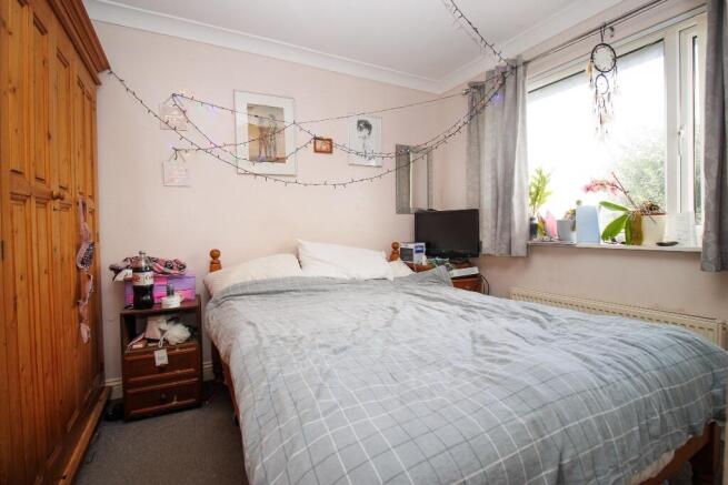 3 bed Semi-Detached for sale Image 11