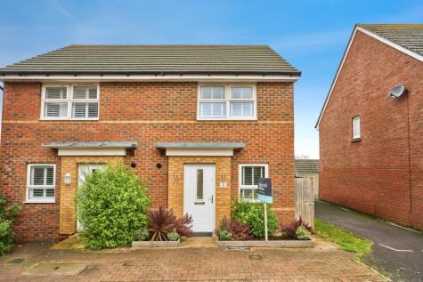 Chinchen Close, East Cowes, PO32