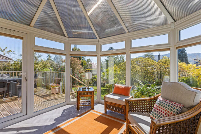 Conservatory of 13 Frogston Gardens