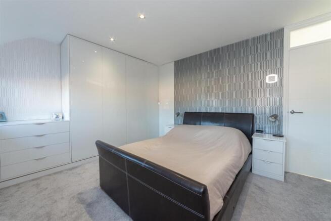 Bedroom 1 .jpg
