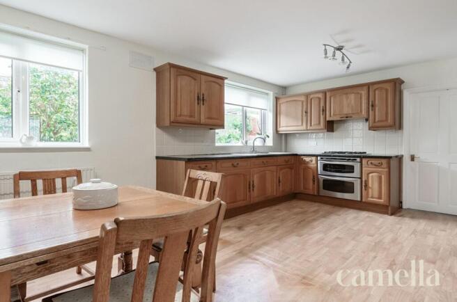 Kitchen/ Dining Room