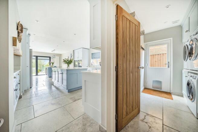 Kitchen/Utility Room