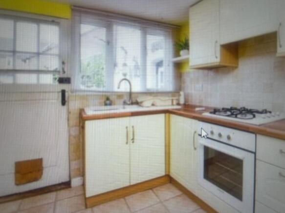 Southbroom Road, Devizes, Wiltshire, SN10 photo 4