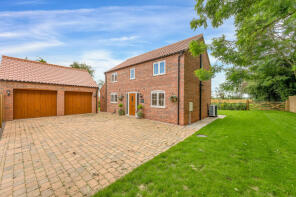 Apple Tree House, Orchard Close, Main Street, Weston NG23 6FS