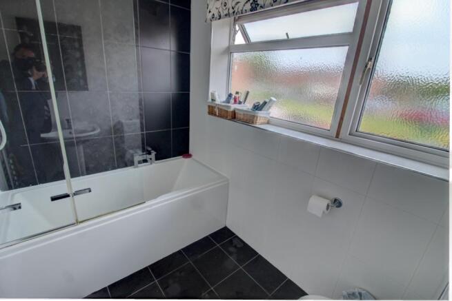 Yopa - Ouse Chase, Witham, CM8  (9)