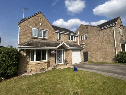 Oakfield Drive, Lower Hopton, Mirfield, WF14 8PX