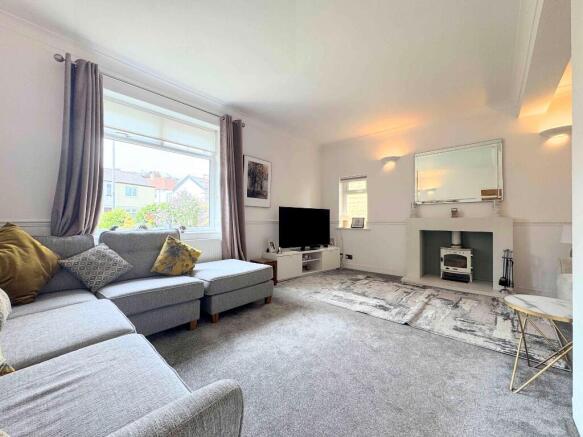 3 bed Bungalow for sale Image 5