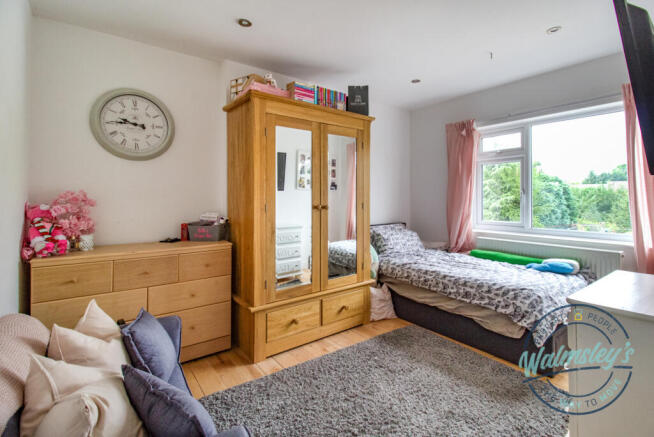 Rear double bedroom