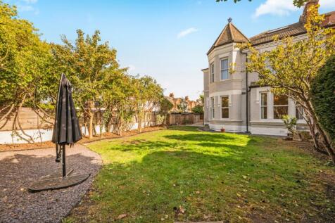 Bedford Hill,
Balham, SW12