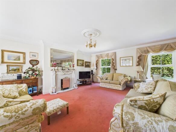 3 bed Detached Bungalow for sale Image 6