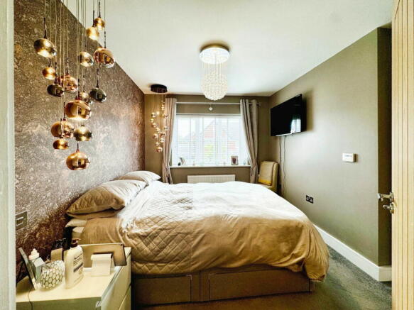 Photo 9