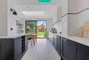 41, George Lane, Hayes, Bromley BR2 7LG