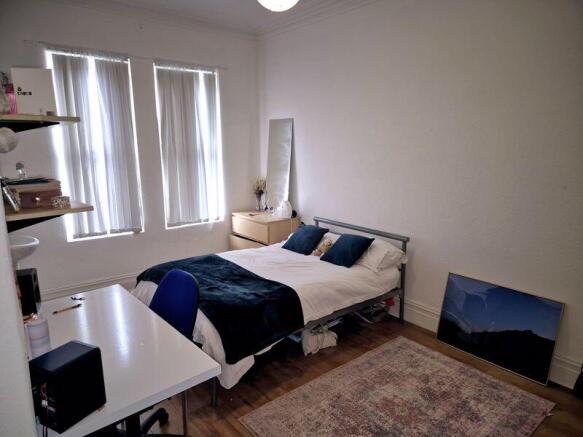 8 bed Terraced for sale Image 4
