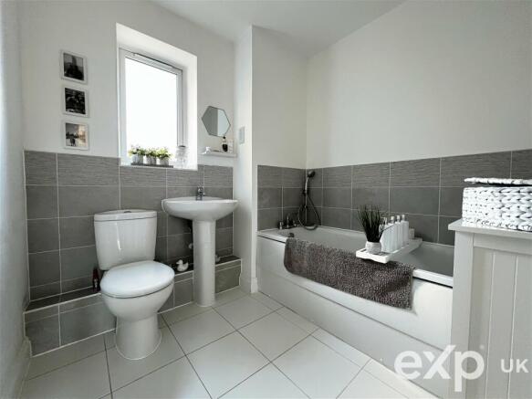 Photo 4