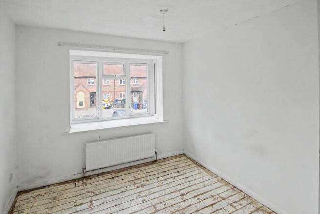 3 bed Terraced for sale Image 12