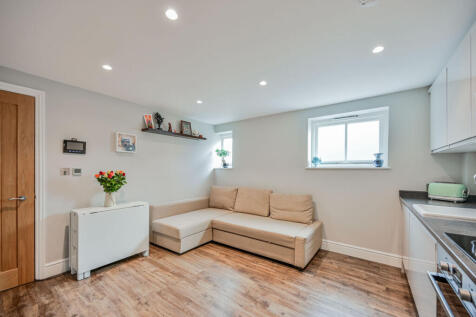 N6, Highgate, London, N19