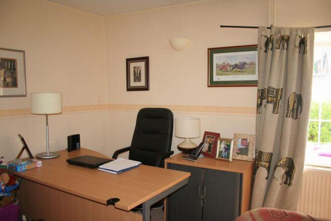 Photo 4