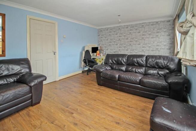 Living Room / Dining Room