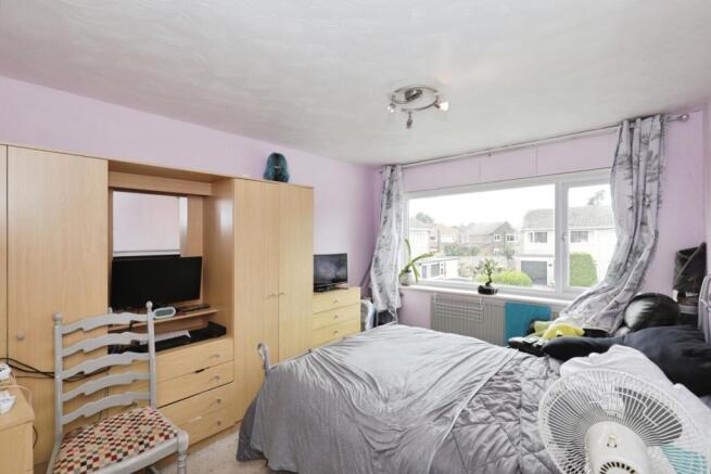 3 bed Semi-Detached for sale Image 6