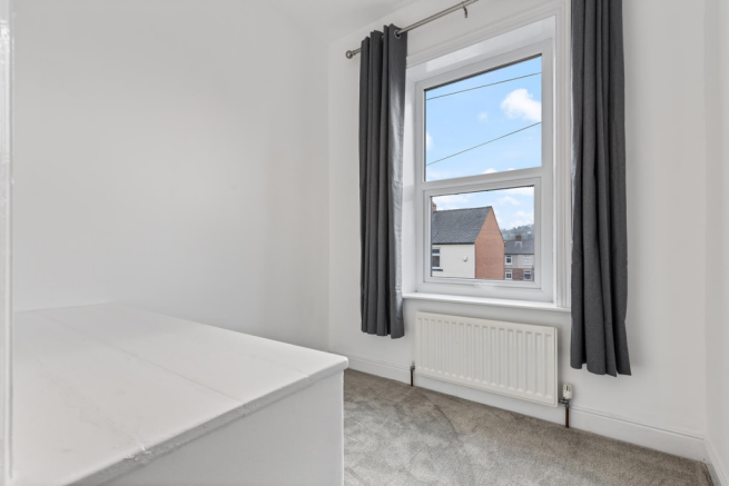 2 bed Terraced for sale Image 12