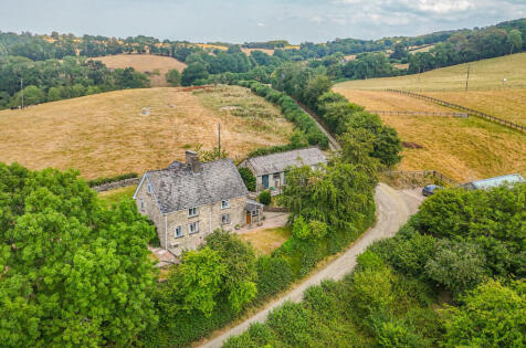 Bampton, Tiverton, Devon