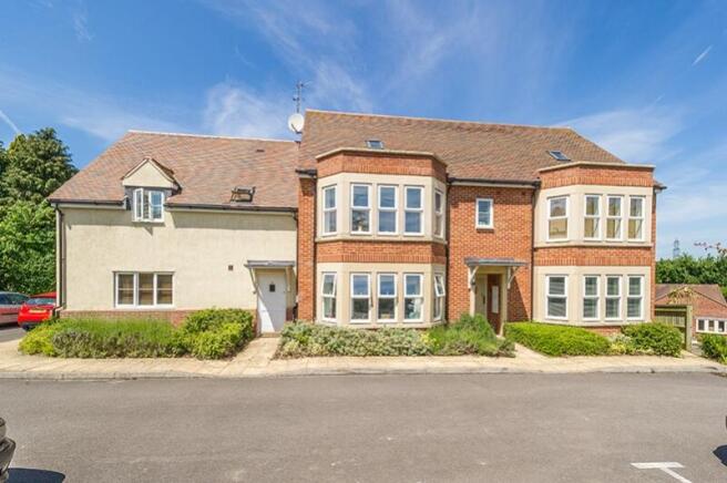 Flat 8, 10 Cumnor Hill Low Res 02